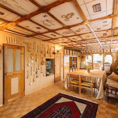 Artsiv Guesthouse Dilijan Eksteriør bilde